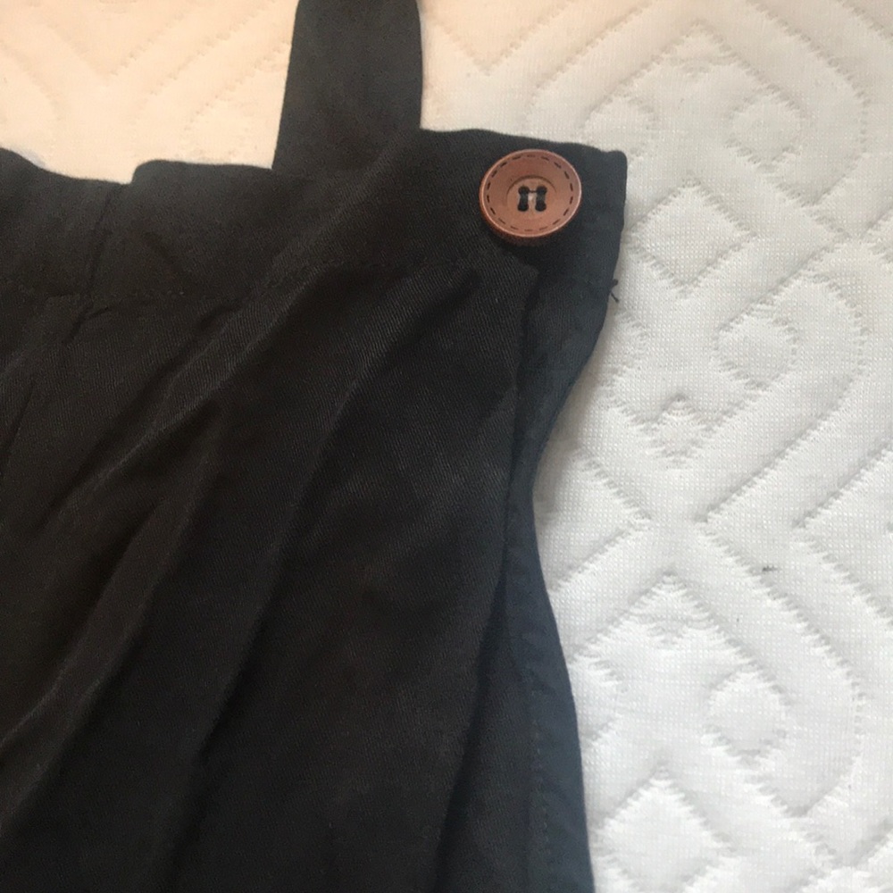 Black romper - Picture 2 of 3